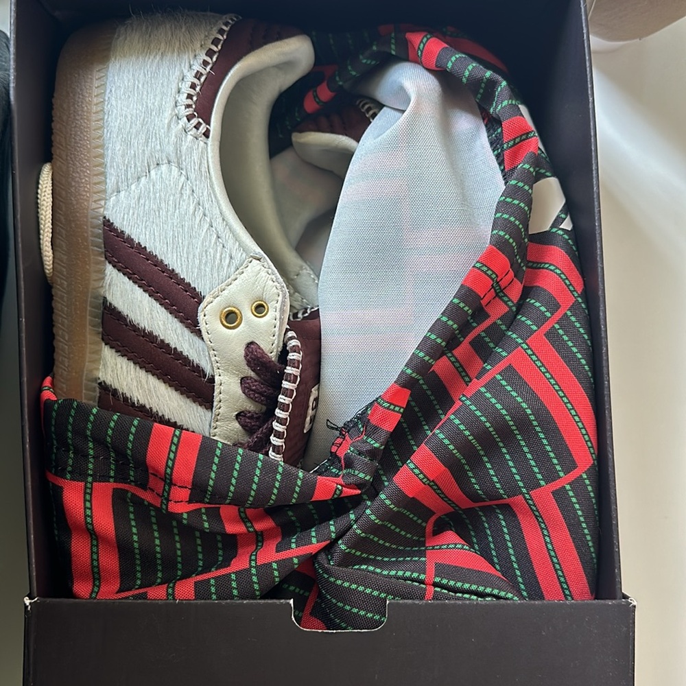 Wales Bonner pony tonal sambas